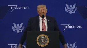 ‼️🇺🇸🇮🇷 Трамп: Один из американских авианосцев был атакован Ираном сразу с 17 направлений

▪️Он н