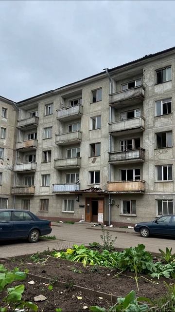 Разрушенные мечты: жизнь в старом доме #долгострой #разрушение #потерянныенадежды
