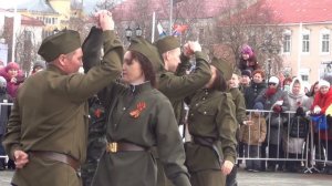 9 мая 2023 Дочь танцует