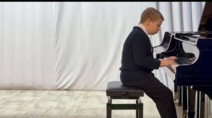 Молнар Мирон, 3класс_Шипуновская ДШИ_ Заброшенная комната_У.Гиллок