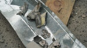 Обломок беспилотника упал на жилой дом в Тверской области