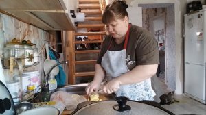 ПРОСТАЯ ЖИЗНЬ 45// СУББОТНИЙ ДЕНЬ// ДАВНО НЕ ЗАПЕКАЛА ЯБЛОКИ