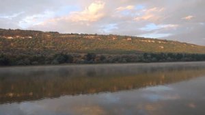 туман на реке Днестр