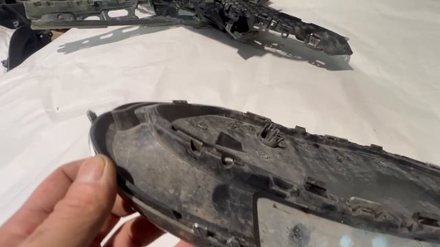 Решетка переднего бампера мерседес 20553