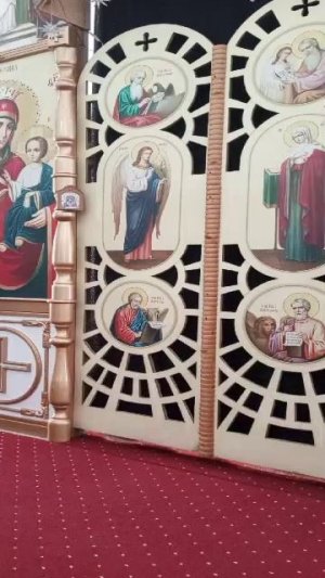 Дорогие братья и сёстры! Божественная служба храм Святой Троицы