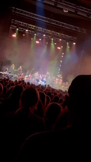 #гариксукачев