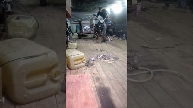 завершение ремонта двигателя, Завёл смотреть онлайн