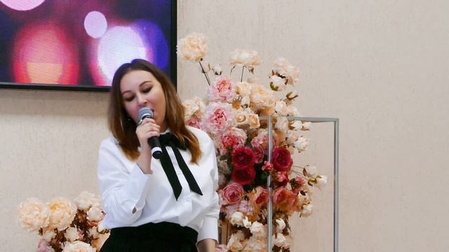 Песня "Музыка". Исполняет Анастасия Петракова. г. Приморско-Ахтарск.