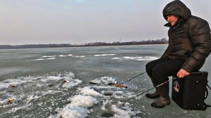 Рыбалка в Приморье снова на льду.