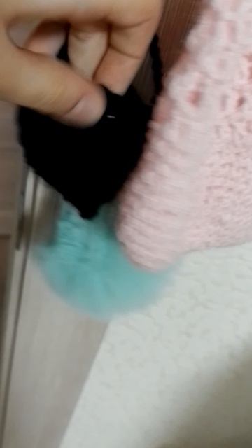 связала сумочки одноклассницам