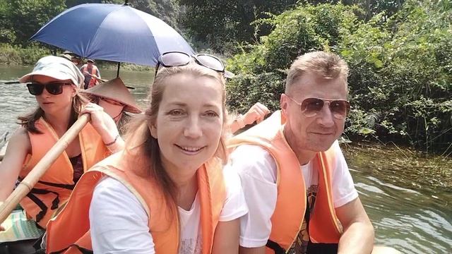 Очень хорошо,когда и грести не надо!