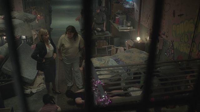 В грязи 2 сезон 4 серия (сериал, 2026)