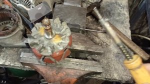 Toyota нет зарядки.