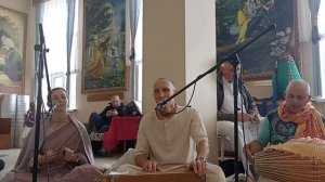 Киртан №1 / Е.М. Нрисимха Шалаграм дас