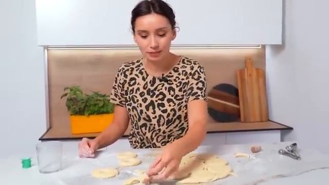 ПЫШНЫЕ и ВОЗДУШНЫЕ пончики! Беру КЕФИР, 1 яйцо и готовлю за 20 минут