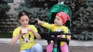 Детский влог Видео для детей Мой первый велосипед Юлечки 2017