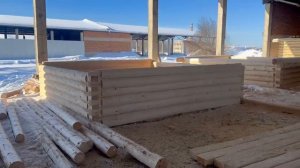 Сруб 5 на 5 метров, к которому примыкает полноценная терраса шириной 2 метра