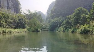 Плывём под вьетнамский разговор!