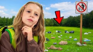 Настя рассказывает детям правила безопасности в лесу