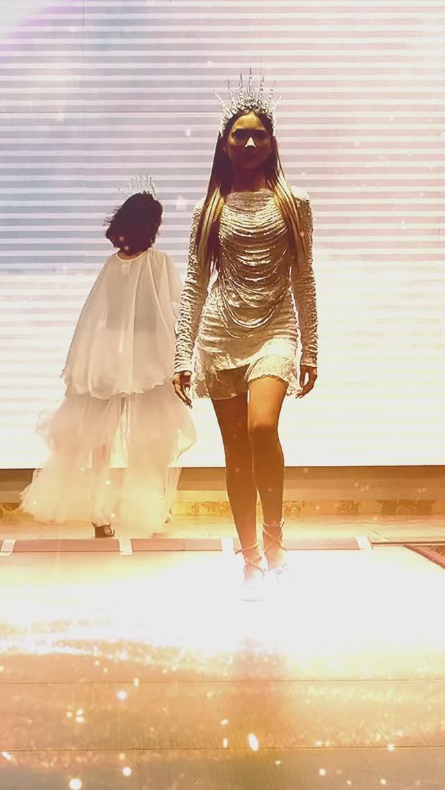 Подиум Ангелины