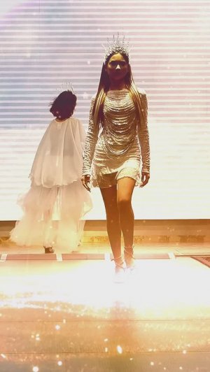 Подиум Ангелины