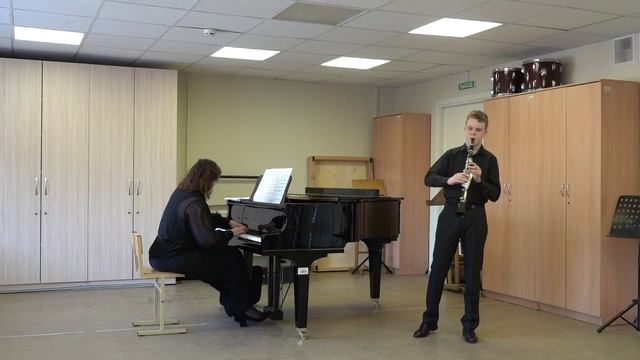 Ф.Хоффмайстер Концерт для кларнета с оркестром фа мажор, I часть