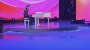 Л.В. Бетховен: Соната для фортепиано № 14, ор. 27, № 2 «Лунная». Петр Гуменник на юбилее А.Н.Мишина.