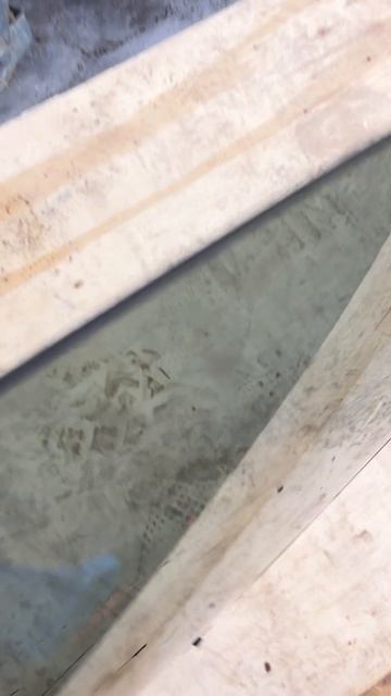 Стекло двери передней правой триплекс Lexus RX Iii