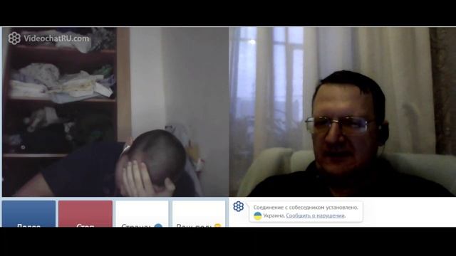 01_03_2022 Типичная Украина Личинки и гнездо