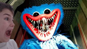 играю в поппи плей тайм глава 1 (меня сожрало синее чмо)