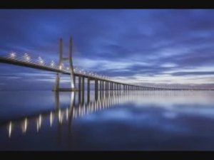 28 лет назад - В Лиссабоне открыт самый длинный европейский мост