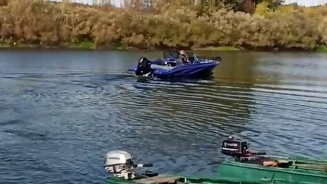 Northsilver Husky 650 SF  Mercury V8 300 XL Verado