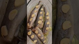 Навага в духовке ,легко и просто👍😋