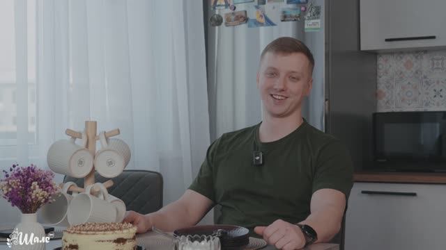 "Пока все дома" с Шале.про: Яков и хозяин нового дома