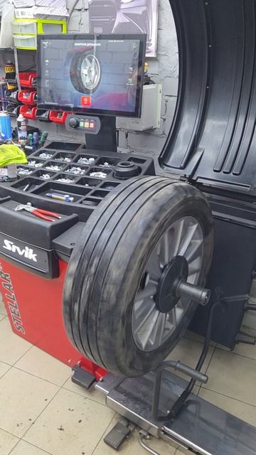 Ваш колёсный сервис и магазин КолёсныйДом КД32.РФ правка шиномонтаж покраска дошиповка баланс