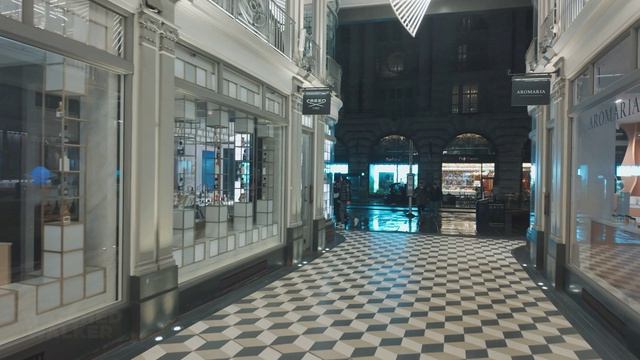 Дождливая ночь в лондонском Вест-Энде. Пешеходная экскурсия по Лондону в формате 4K HDR, 2026