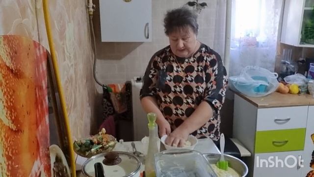 Пеку пирог с малиной! Вкуснятина!