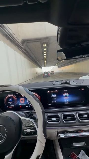 1000054550.mp4 видео :циалы  отарашвили