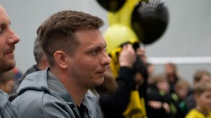 Новый тренер в футбольном клубе