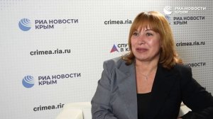 Посетители Воронцовского дворца могут наблюдать за работой реставраторов в Голубой гостиной.