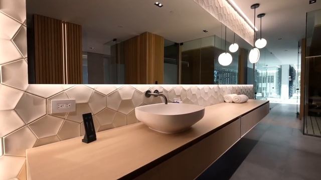 An Expensive Mansion