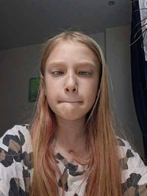 уборка на столе а потом рисуем