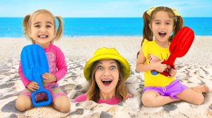 Алиса играет на пляже — видео для детей
