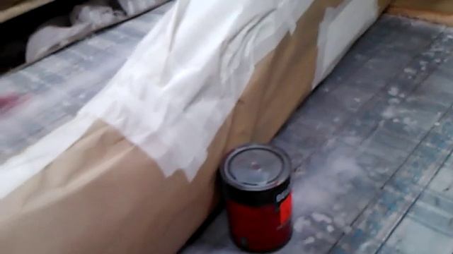 №30- Замаскировал фюзеляж для покраски имени модели зелёным цветом.