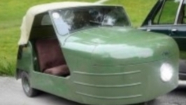 сделала советскую маленькую машину