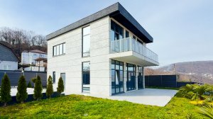 Идеально для жизни или бизнеса: дом на Высокогорной с потрясающим видом