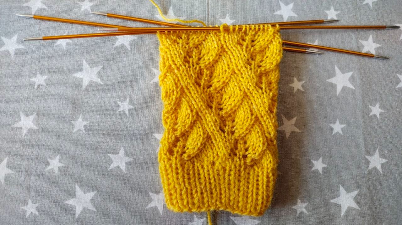 Закавыристый узор спицами / схема и подробное видео.