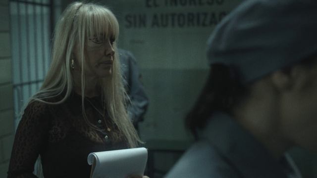 В грязи 2 сезон 1 серия (сериал, 2026)