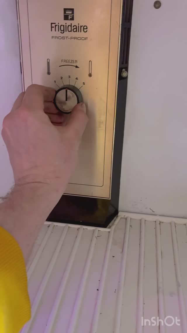 Красавчик Frigidaire, USA. Замена компрессора