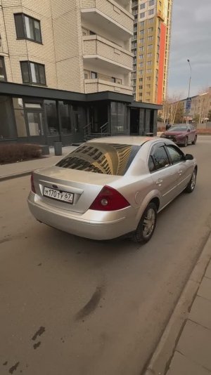 Ford Mondeo - 335.000₽